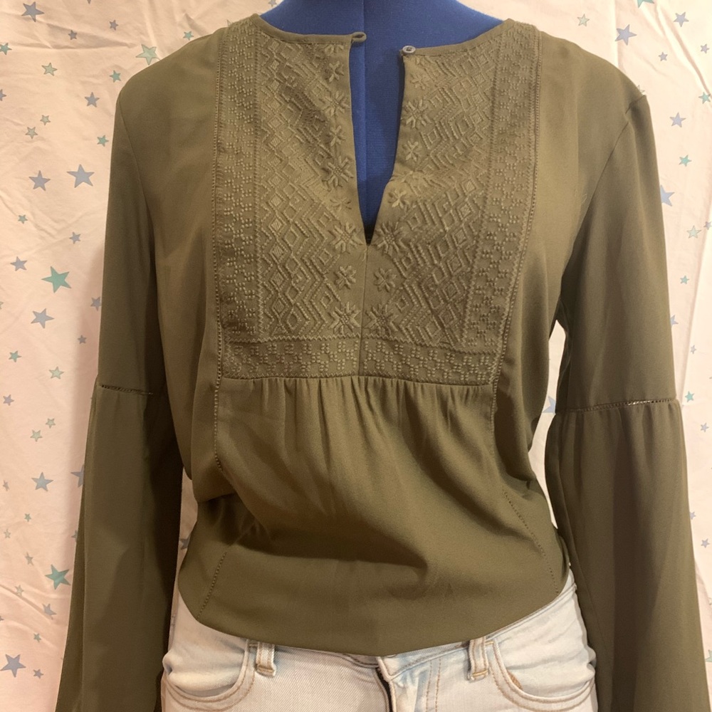 Banana Republic Long Sleeve Embroidered Shirt